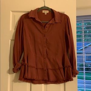 LS buttondown cloth and stone top w/ fringe detail